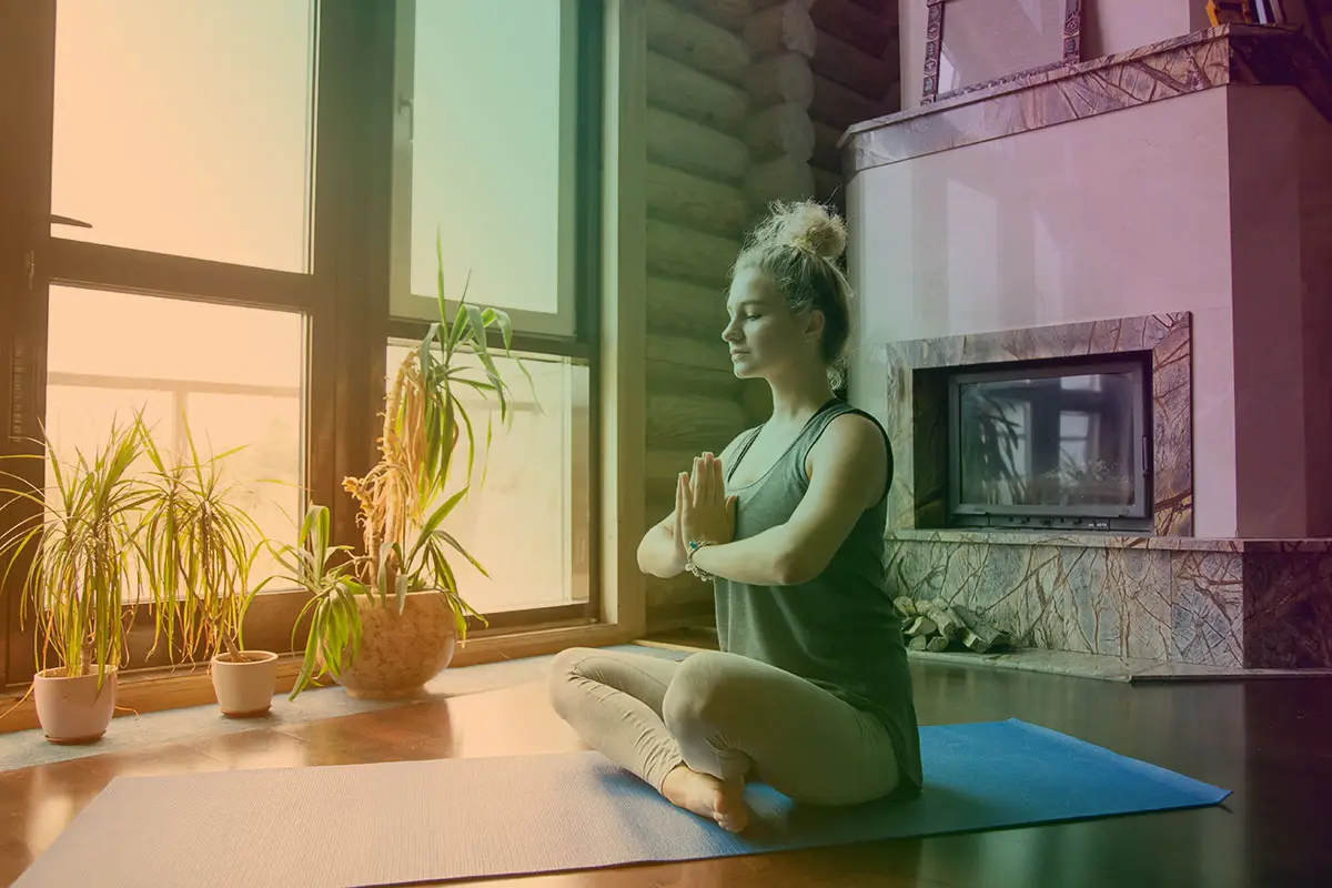 stanza meditazione yoga colori