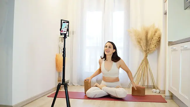insegnare yoga online